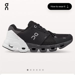 On Running Cloudflyer 4 Women / Like New